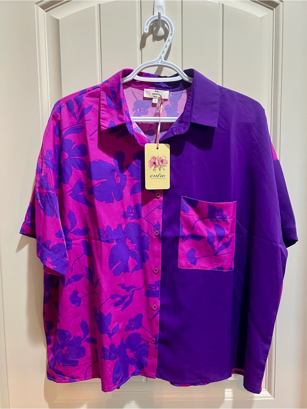 Entro NWT Pink Purple Floral Color Block Button Down Top Small